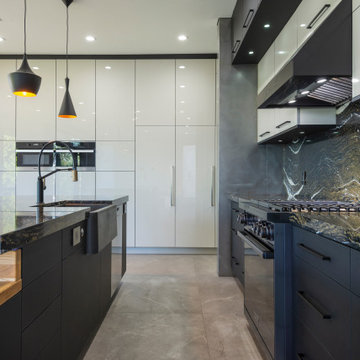 Contemporary Kitchen with Stunning Quartz Feature