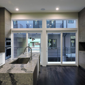 Contemporary Northern Liberties Home