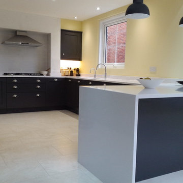 Contemporary Painted Shaker Kitchen
