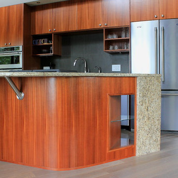 Contemporary Sepele Kitchen