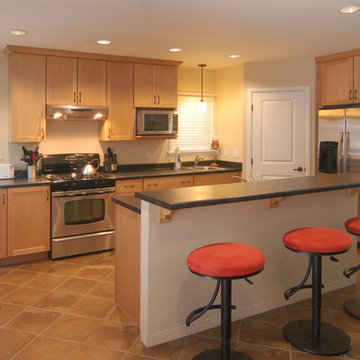 Contemporary Shaker