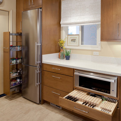 Example of a trendy kitchen design in San Francisco with stainless steel appliances
