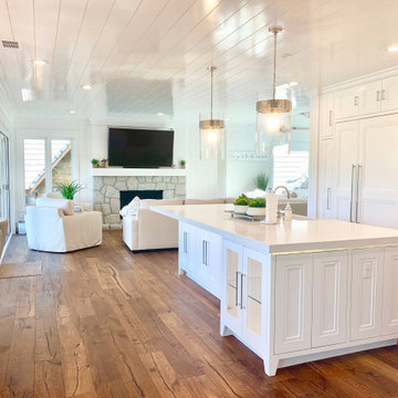 Contemporary White Kitchen — Lake Arrowhead, California