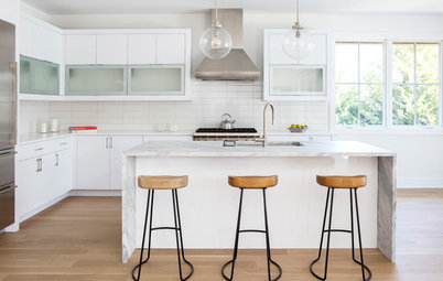 New This Week: 3 Gorgeous White-and-Gray Kitchens