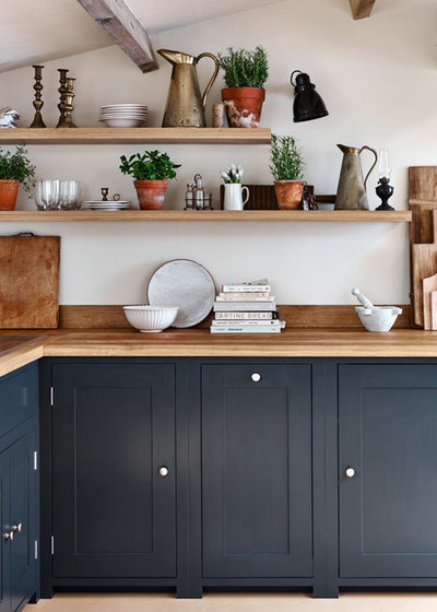 Country Kitchen by Sims Hilditch