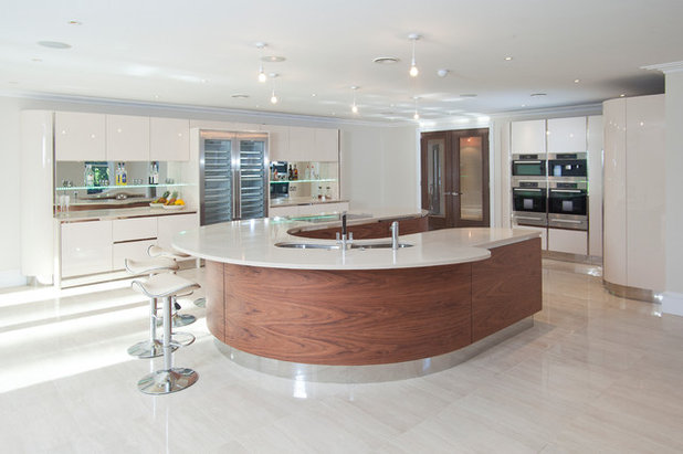 Contemporary Kitchen by Grech & Grech