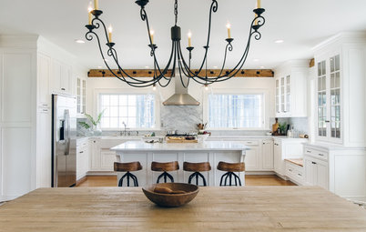 4 Dreamy White-and-Wood Kitchens to Learn From