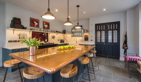 A Kitchen’s Copper Island Makes a Fabulous Focal Point