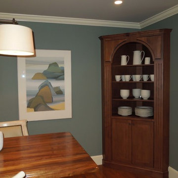 Corner Display Hutch