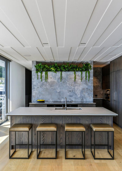 Contemporary Kitchen by Arkanda Living & Interiors