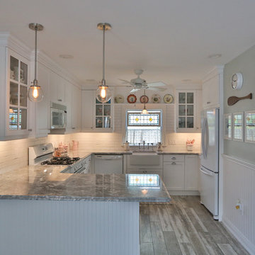Cottage Kitchen | White & Gray