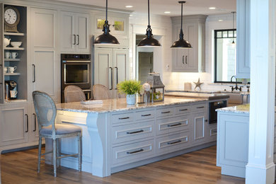Inspiration for a country kitchen remodel in Grand Rapids