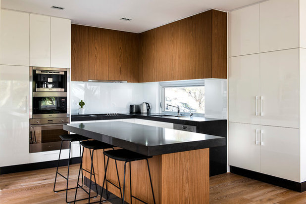 Midcentury Kitchen by Collected Interiors