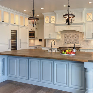 75 Beautiful Dark Wood Floor Kitchen With Beige Cabinets Pictures Ideas November 2020 Houzz