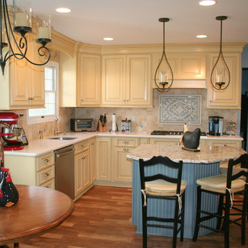 Country Style Colonial Kitchen