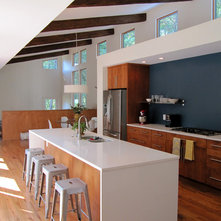 Modern Kitchen by Architectural Collaborative