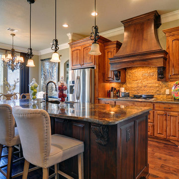 Couto Custom Homes - Granbury, TX - Custom Home - Washington Residence