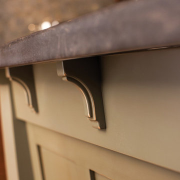 Craftsman Kitchen Corbel Detail