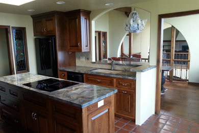 Example of a tuscan kitchen design in San Luis Obispo