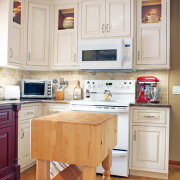 Cream & Red Traditional Kitchen with Peninsula