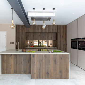 Cream & Wood Kitchen