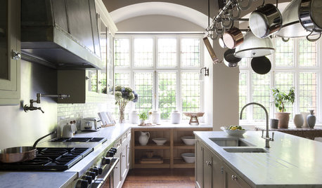How to Plan a Quintessentially English Country Kitchen