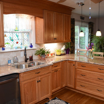 Crownsville, MD Colorful Granite Kitchen Countertops