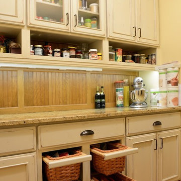Crystal Cabinets- Traditional Walk-In Pantry