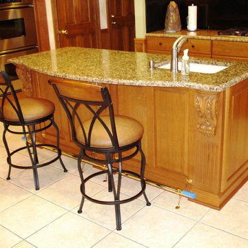 Custom Cabinets and Countertops