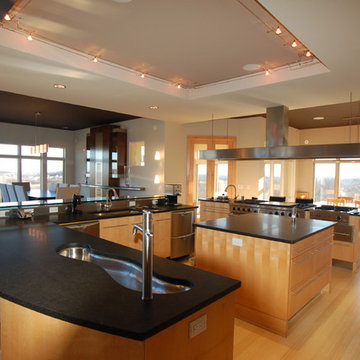 Custom Contemporary Golf Course Home