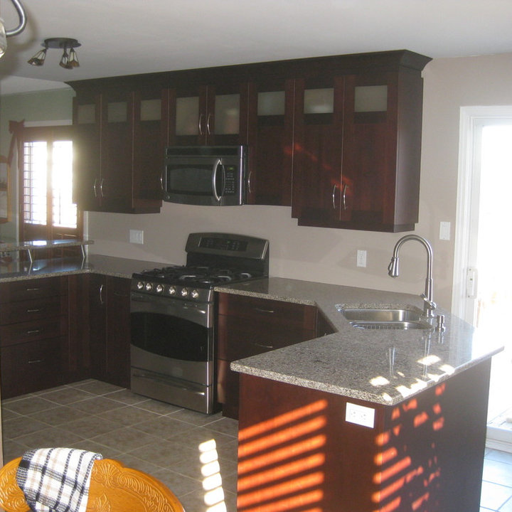 Stacked Upper Cabinets - Photos & Ideas | Houzz
