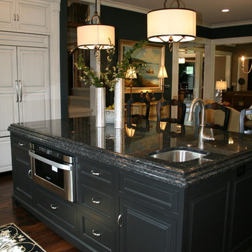Custom Granite in Prestige Homes' model home