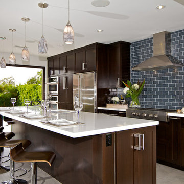 Custom Kitchen Cabinets