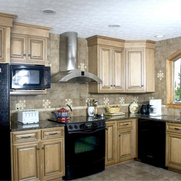 Custom Kitchen Cabinets
