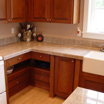 75 Red Kitchen With Tile Countertops Ideas You Ll Love July 2024 Houzz   Custom Kitchen Projects Cabinet Designs Unlimited Img~6eb166b804b6e832 5659 1 A5ba46a W360 H360 B0 P0 