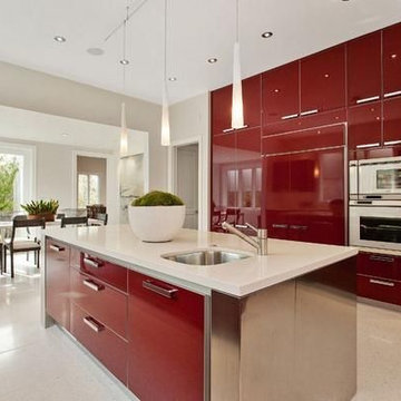 Custom Made Contemporary Kitchens