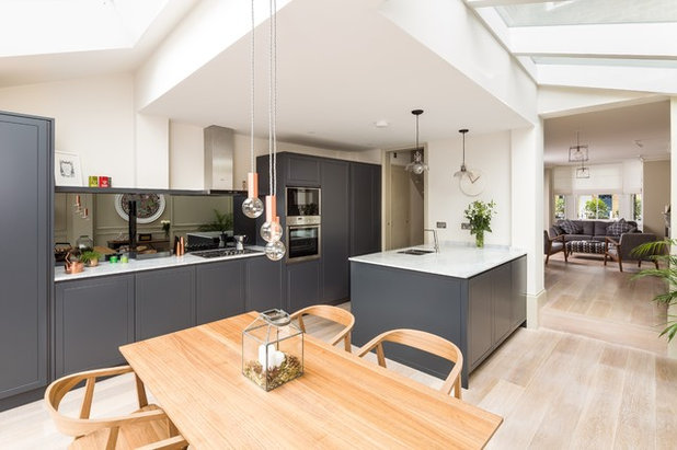 Scandinavian Kitchen by SxS Design & Build Ltd