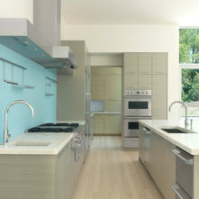 Modern Kitchen by Studio Durham Architects