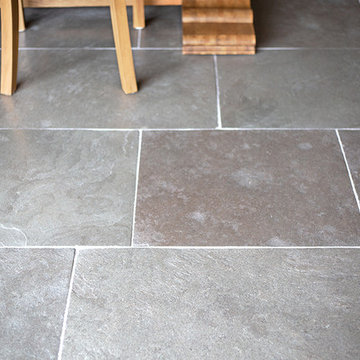 Dark Hues: Windsor Grey Time Worn Limestone