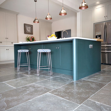 Dark Hues: Windsor Grey Time Worn Limestone