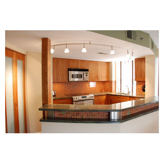 DC Small High Rise Kitchen - Traditional - Kitchen - DC Metro - by ...