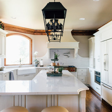Decked-Out Lake House Kitchen
