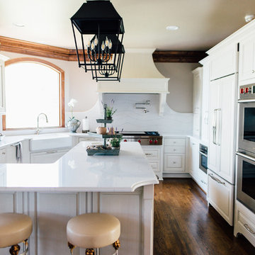 Decked-Out Lake House Kitchen