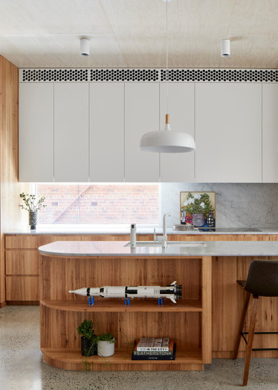 Contemporary Kitchen by Mihaly Slocombe