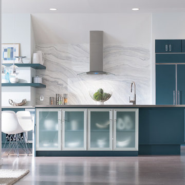 Decorá Cabinets: Modern Blue Kitchen
