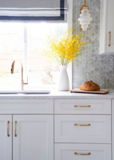 Kitchen of the Week: From Dark to Light in Vancouver