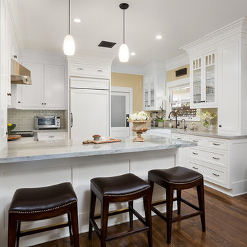 Del Rosa Kitchen