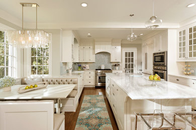 Example of a classic kitchen design in DC Metro with quartzite countertops