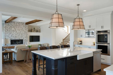 Inspiration for a country kitchen remodel in Minneapolis