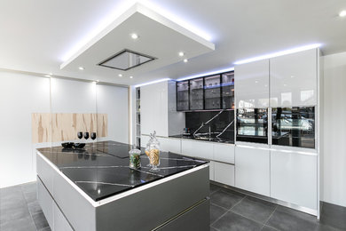 Designer Schmidt Kitchen Display in Gloss Lacquer with Marquina